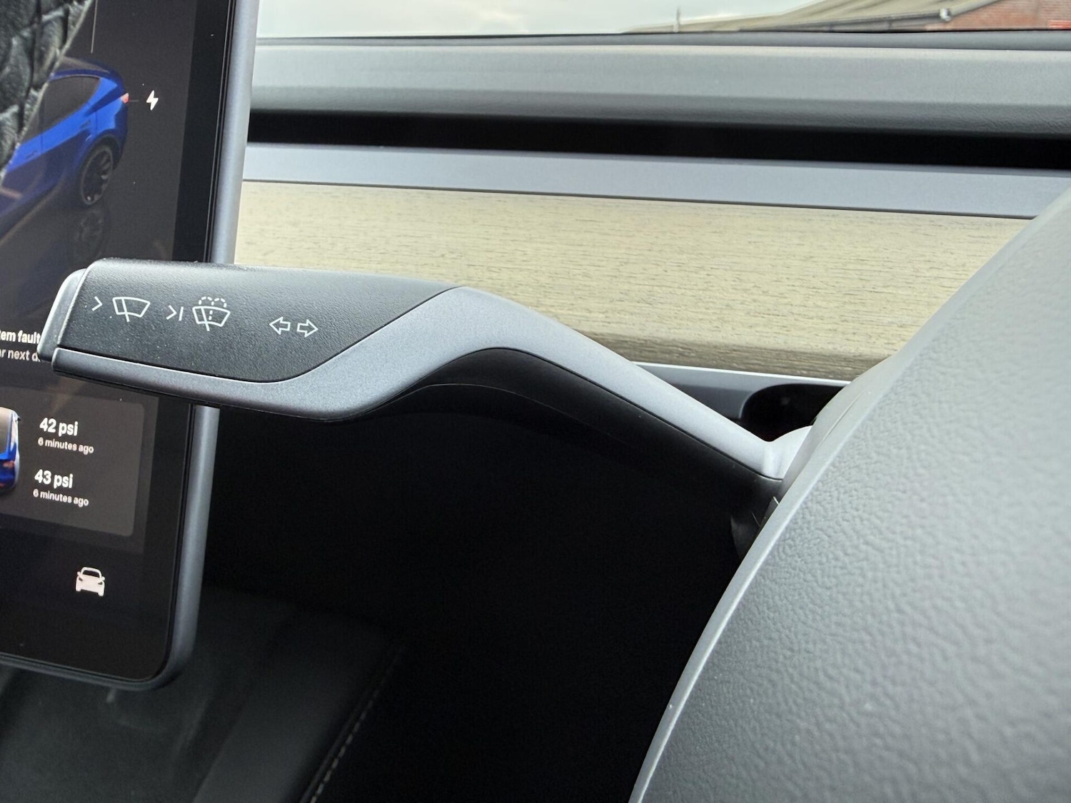 Used Tesla Model Y 2023 for sale - 77805060: Photo 33