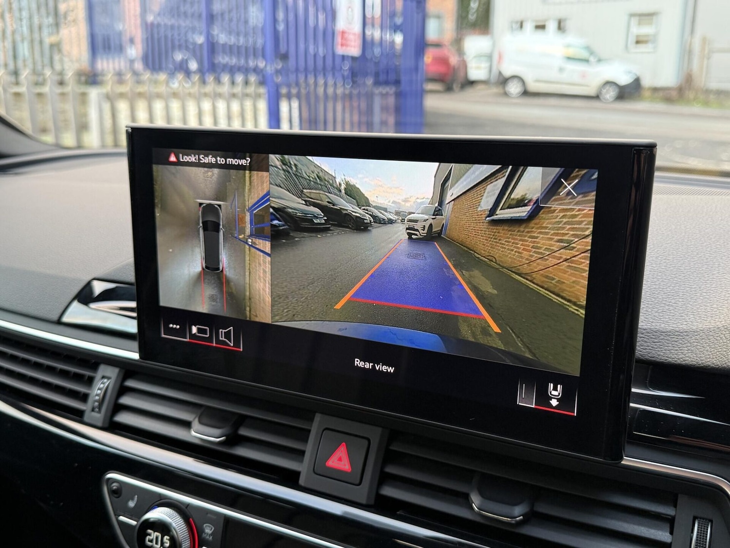 Used Audi A4 2022 for sale - 77048322: Photo 40