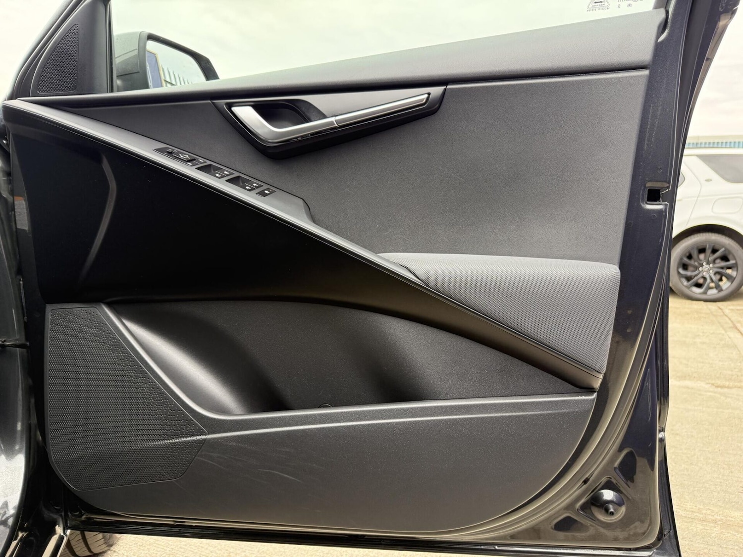 Used Kia Niro 2023 for sale - 78201585: Photo 28