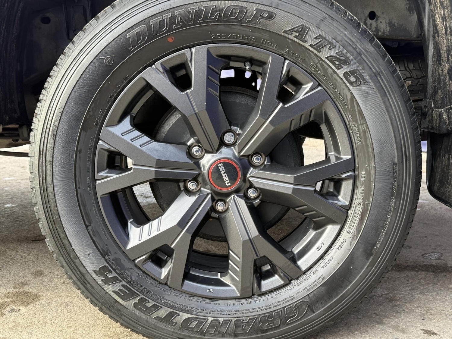 Used Isuzu D-Max 2023 for sale - 77148011: Photo 13