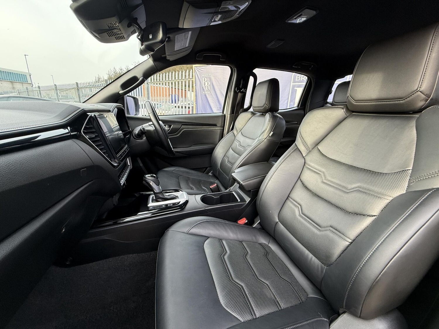 Used Isuzu D-Max 2023 for sale - 77148011: Photo 21