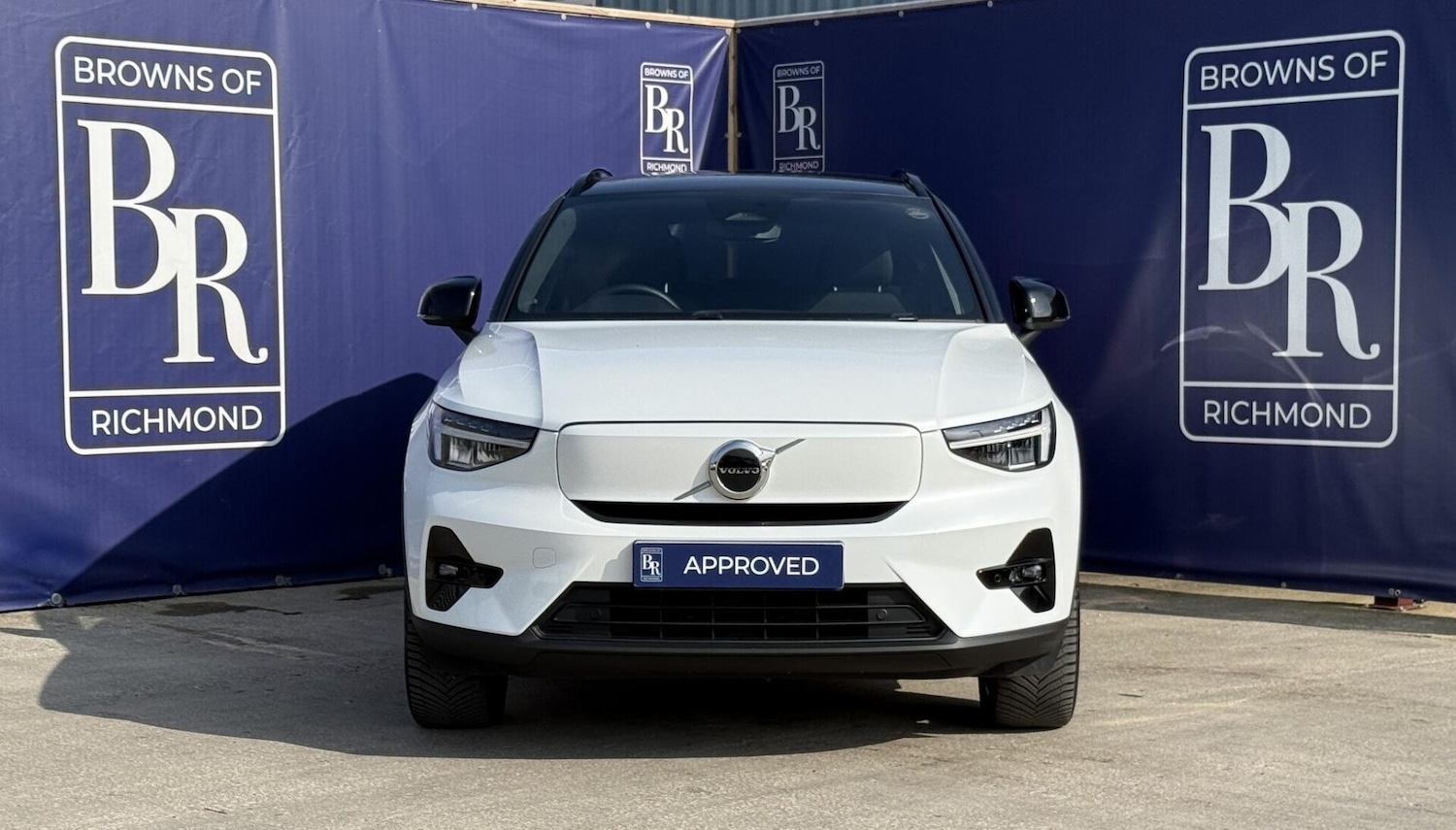 Used Volvo XC40 2023 for sale - 77947179: Photo 10