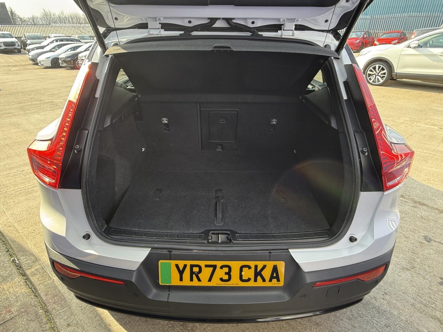 Used Volvo XC40 2023 for sale - 77947179: Photo 20