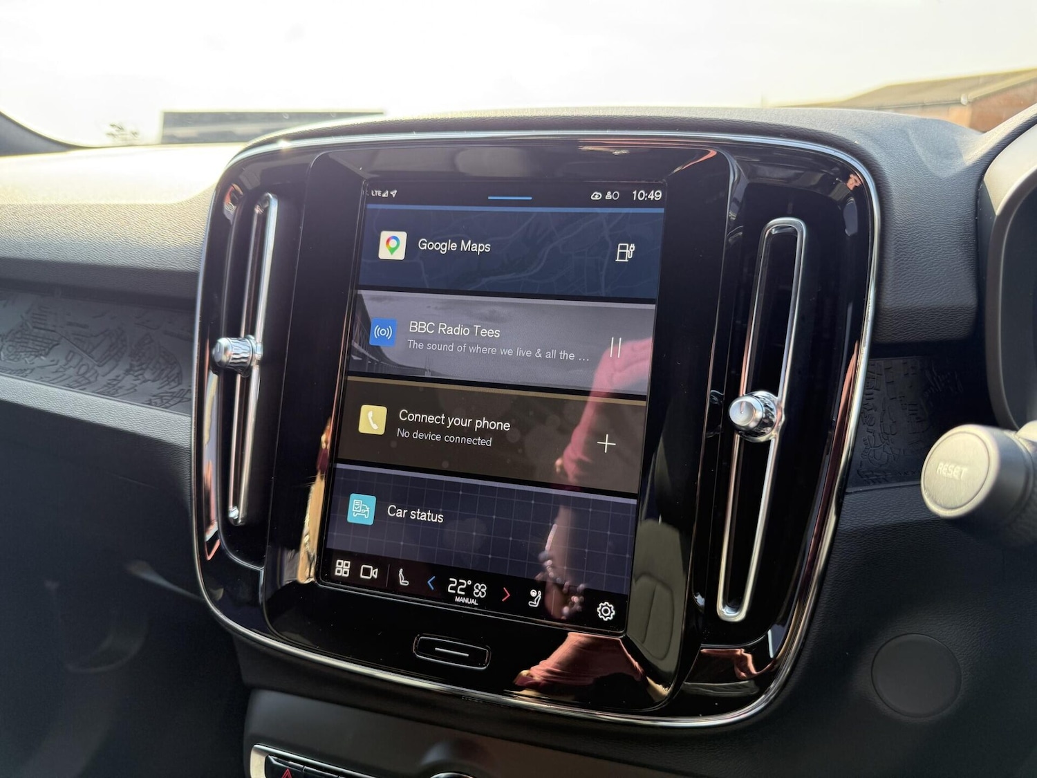 Used Volvo XC40 2023 for sale - 77947179: Photo 41