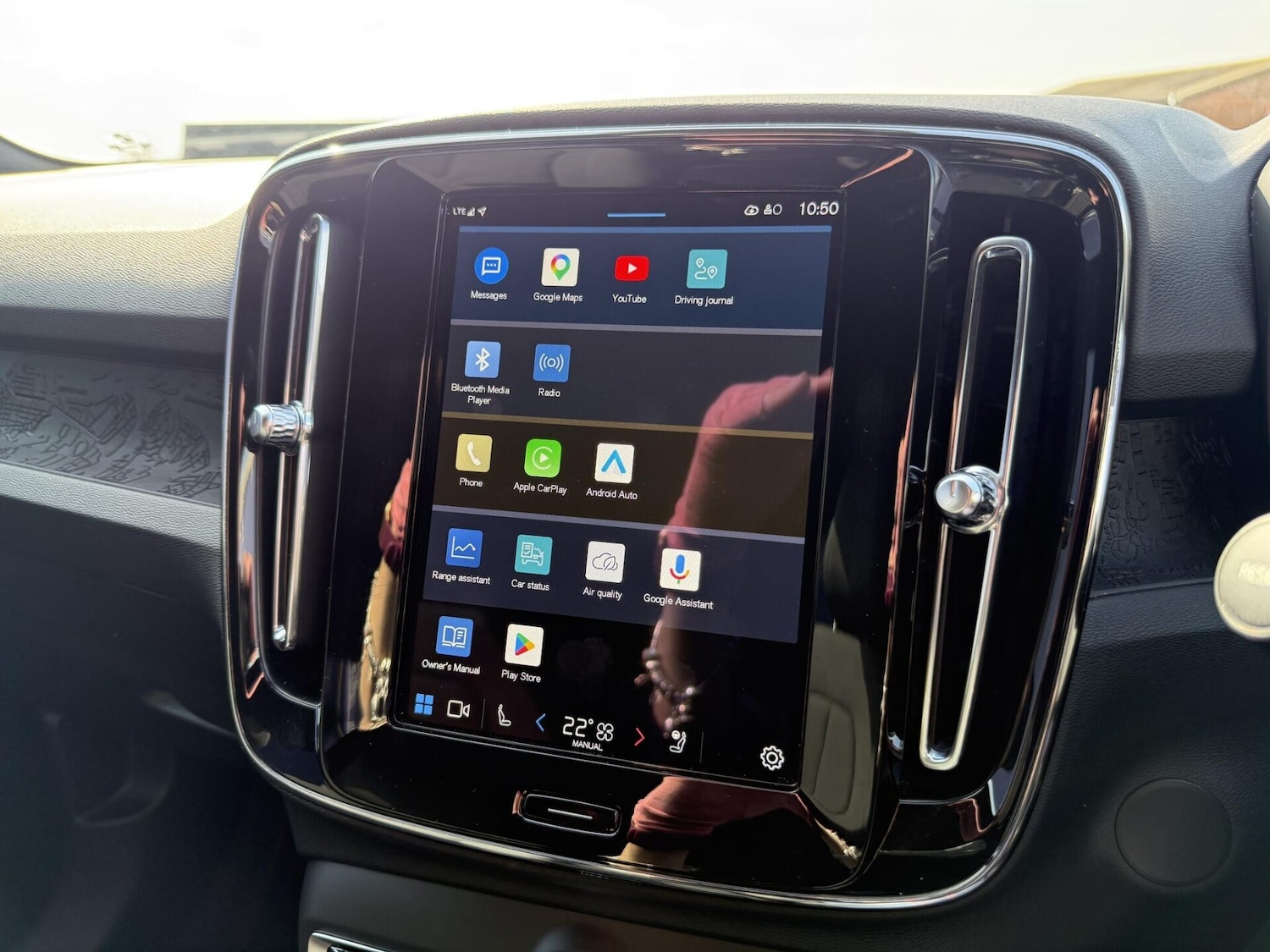 Used Volvo XC40 2023 for sale - 77947179: Photo 43