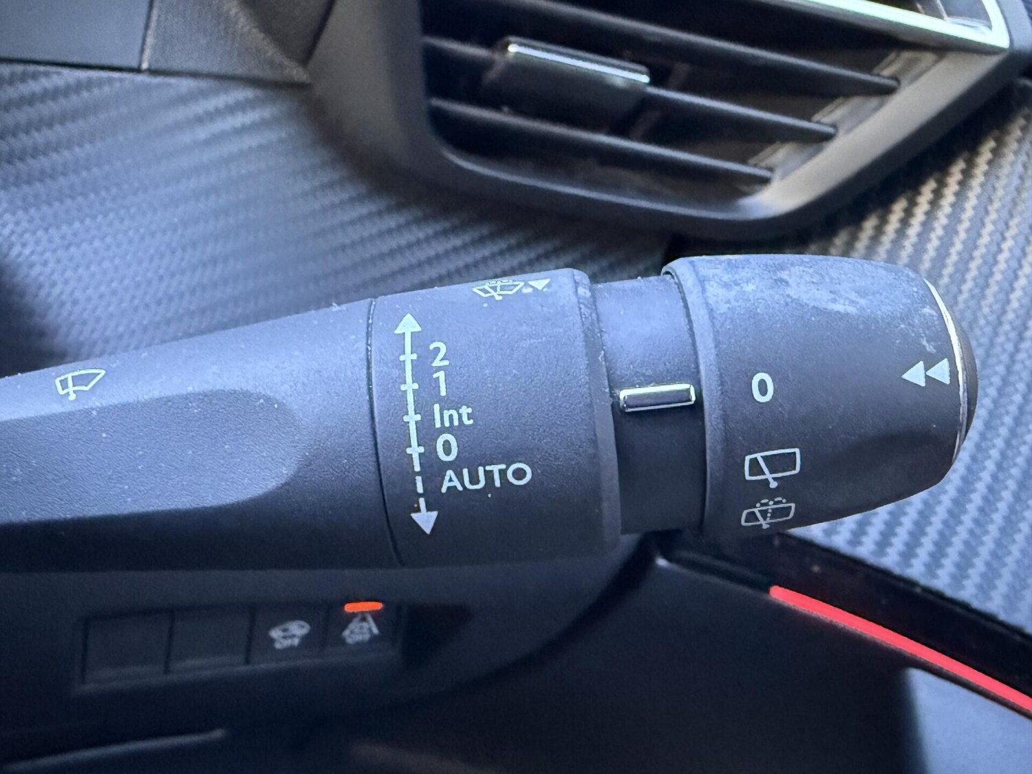 Used Peugeot 2008 2022 for sale - 77094530: Photo 29