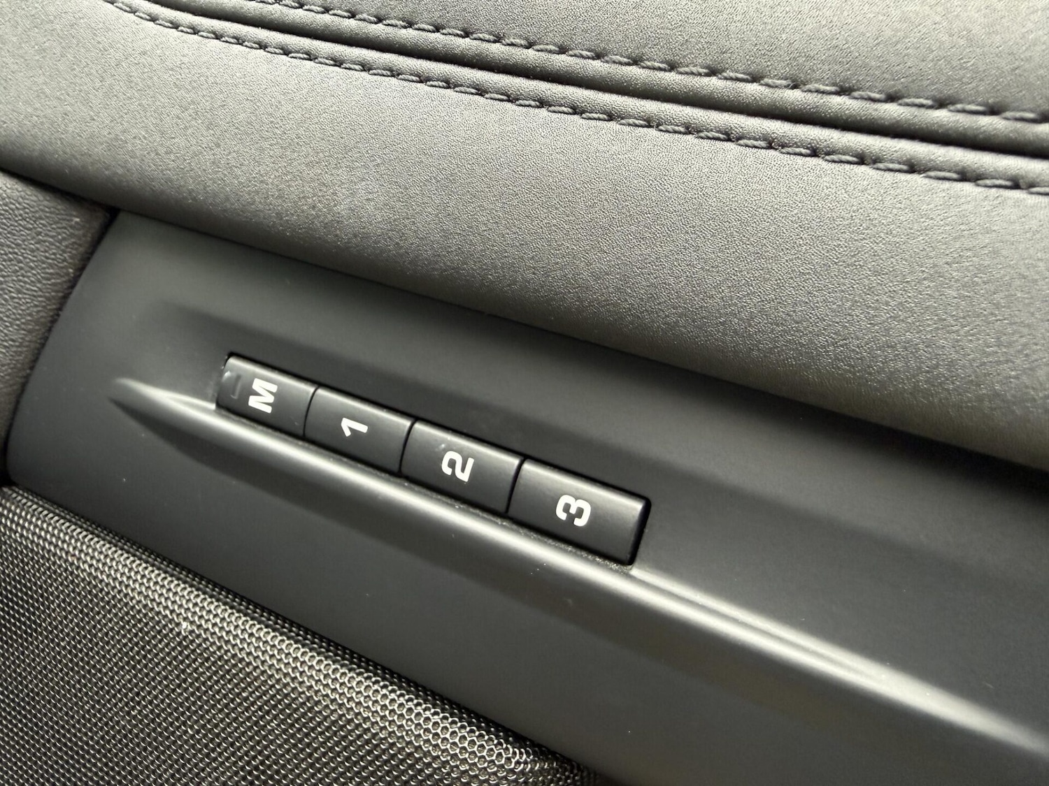 Used Land Rover Range Rover Evoque 2022 for sale - 78029591: Photo 32