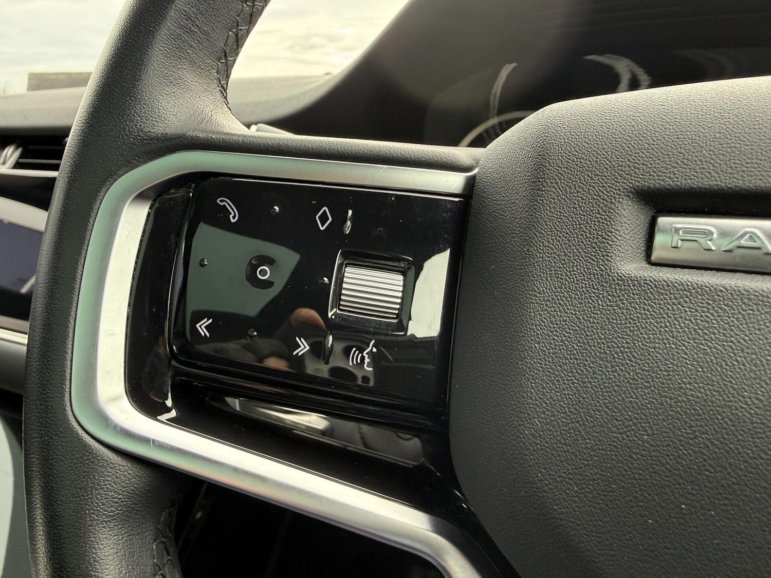 Used Land Rover Range Rover Evoque 2022 for sale - 78029591: Photo 36