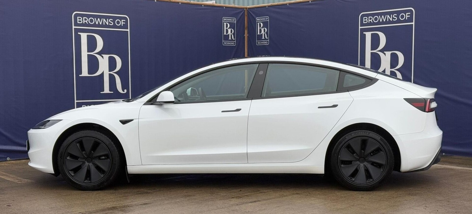 Used Tesla Model 3 2024 for sale - 77037204: Photo 10