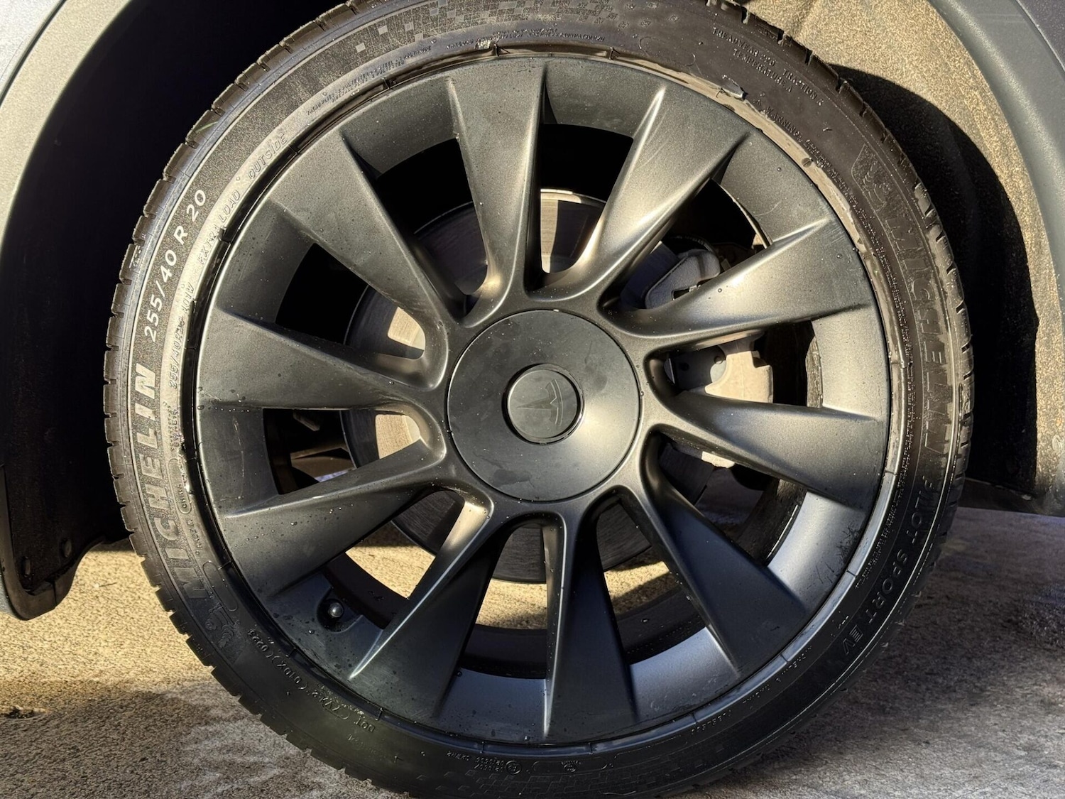 Used Tesla Model Y 2023 for sale - 77003567: Photo 18