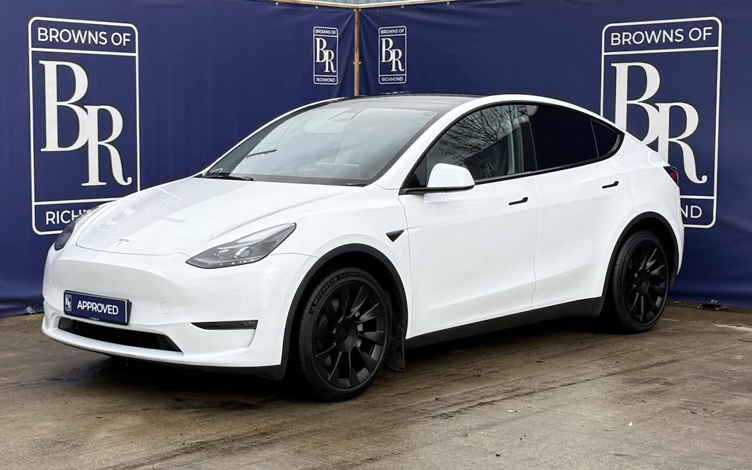 Used Tesla Model Y 2023 for sale - 76909353: Photo 11