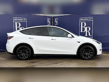 Used Tesla Model Y 2023 for sale - 76909353: Photo