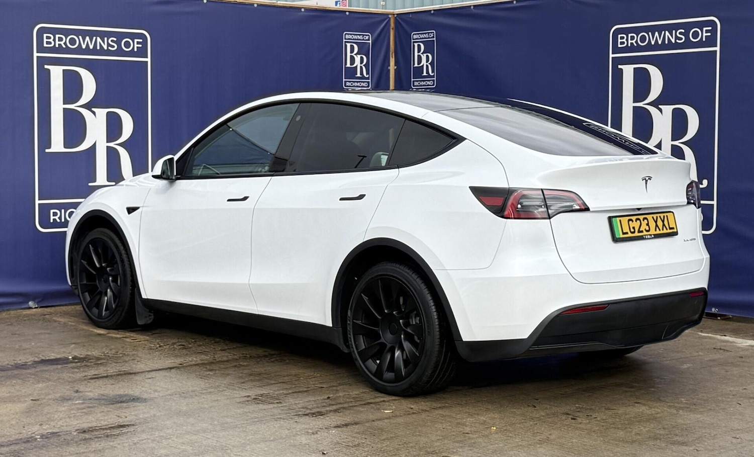 Used Tesla Model Y 2023 for sale - 76909353: Photo 8