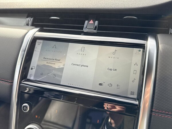 Used Land Rover Discovery Sport 2021 for sale - 76220553: Photo 31
