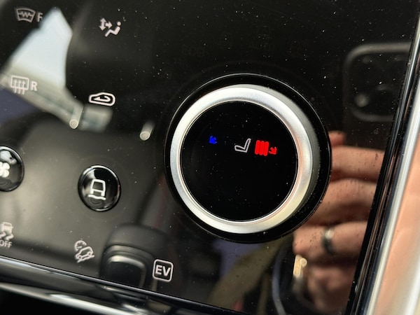 Used Land Rover Discovery Sport 2021 for sale - 76220553: Photo 36