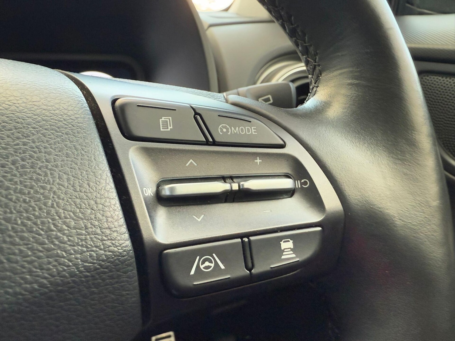 Used Hyundai KONA 2022 for sale - 76798570: Photo 31