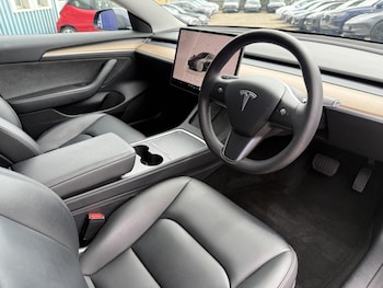 Used Tesla Model 3 2023 for sale - 79438756: Photo