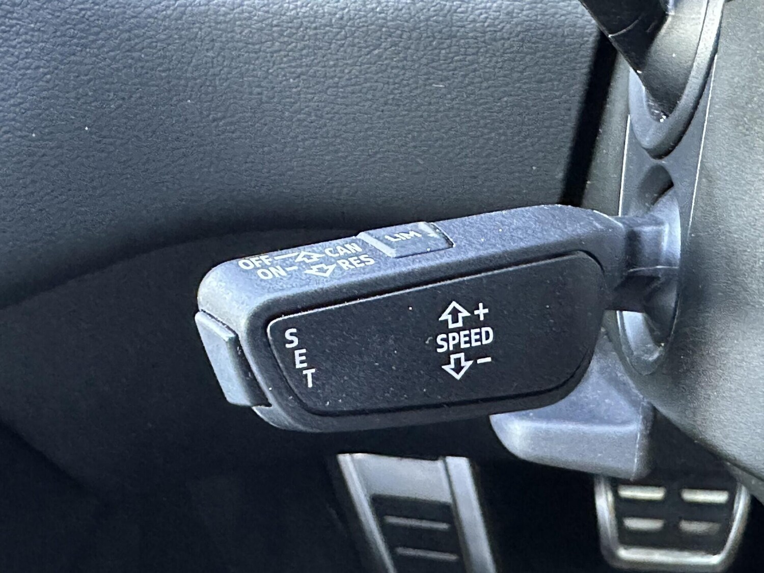 Vehicle 33