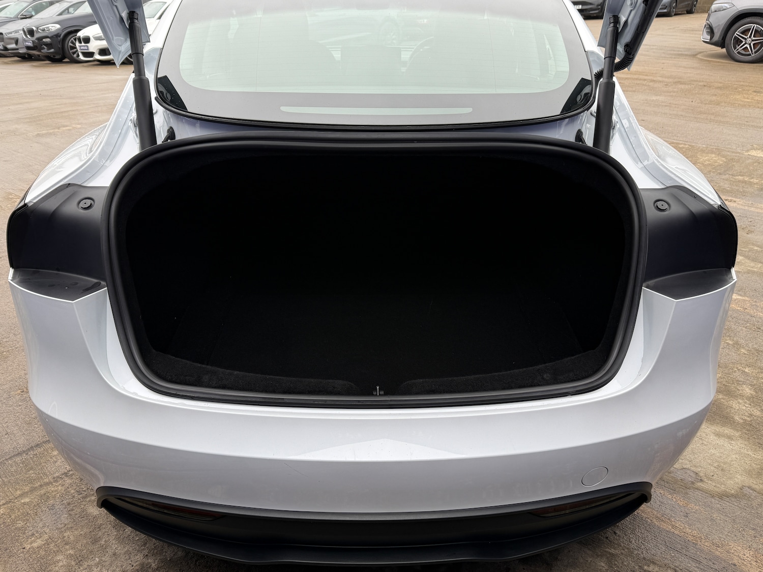 Used Tesla Model 3 2024 for sale - 77603768: Photo 18