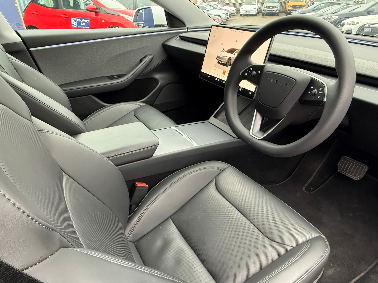 Used Tesla Model 3 2024 for sale - 77603768: Photo 2