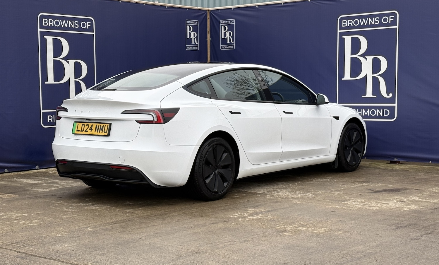 Used Tesla Model 3 2024 for sale - 77603768: Photo 5