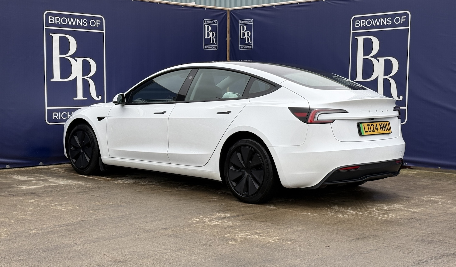 Used Tesla Model 3 2024 for sale - 77603768: Photo 7