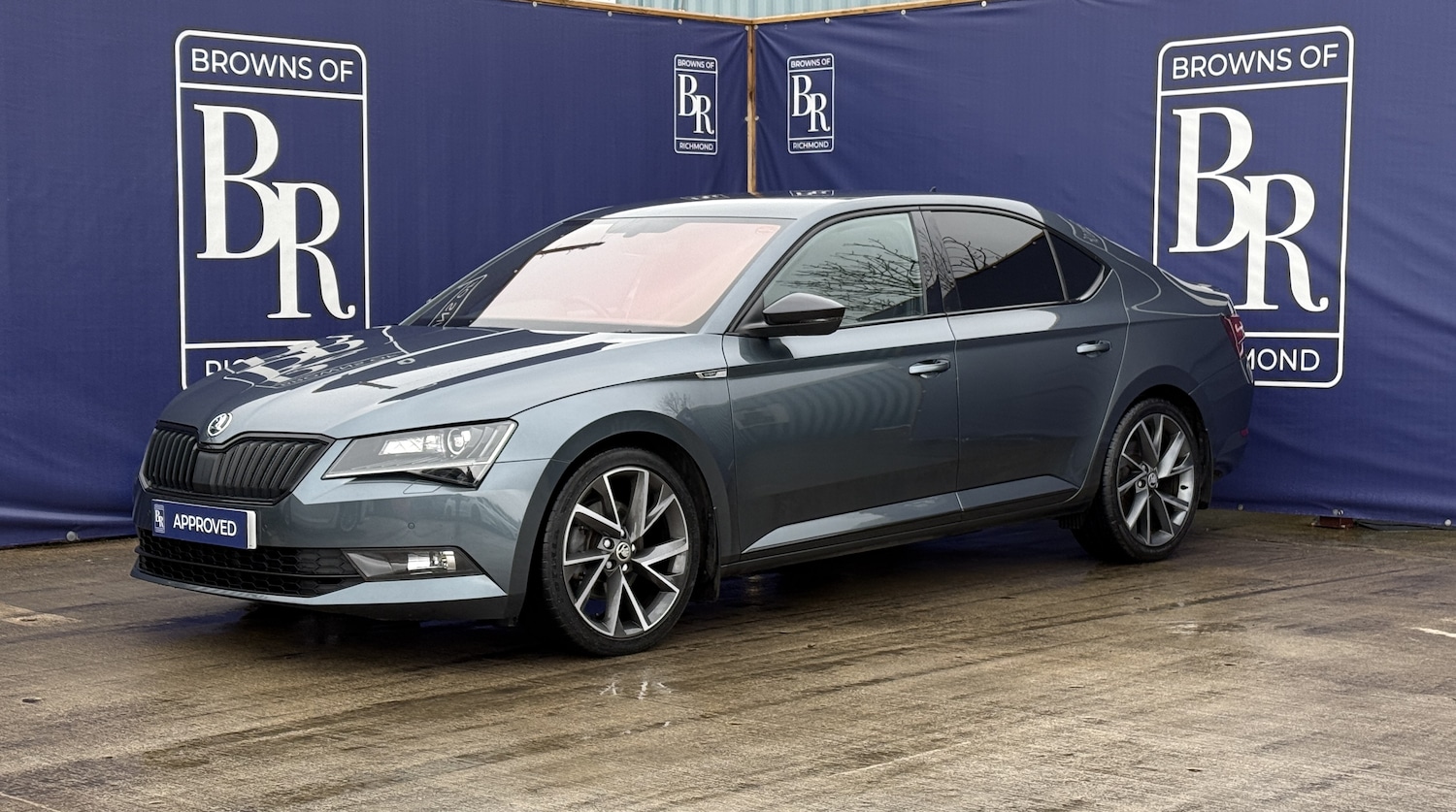 Used Skoda Superb 2017 for sale - 77364838: Photo 10