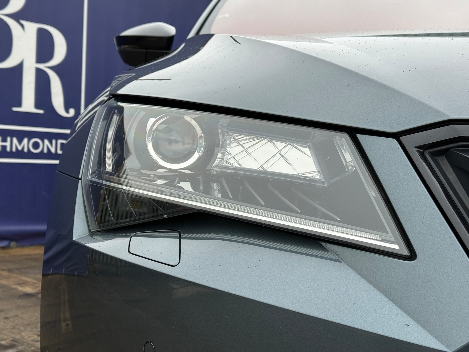 Used Skoda Superb 2017 for sale - 77364838: Photo 13