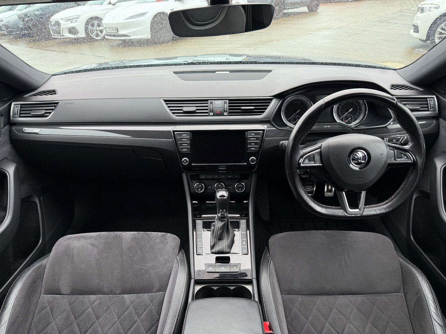 Used Skoda Superb 2017 for sale - 77364838: Photo 27