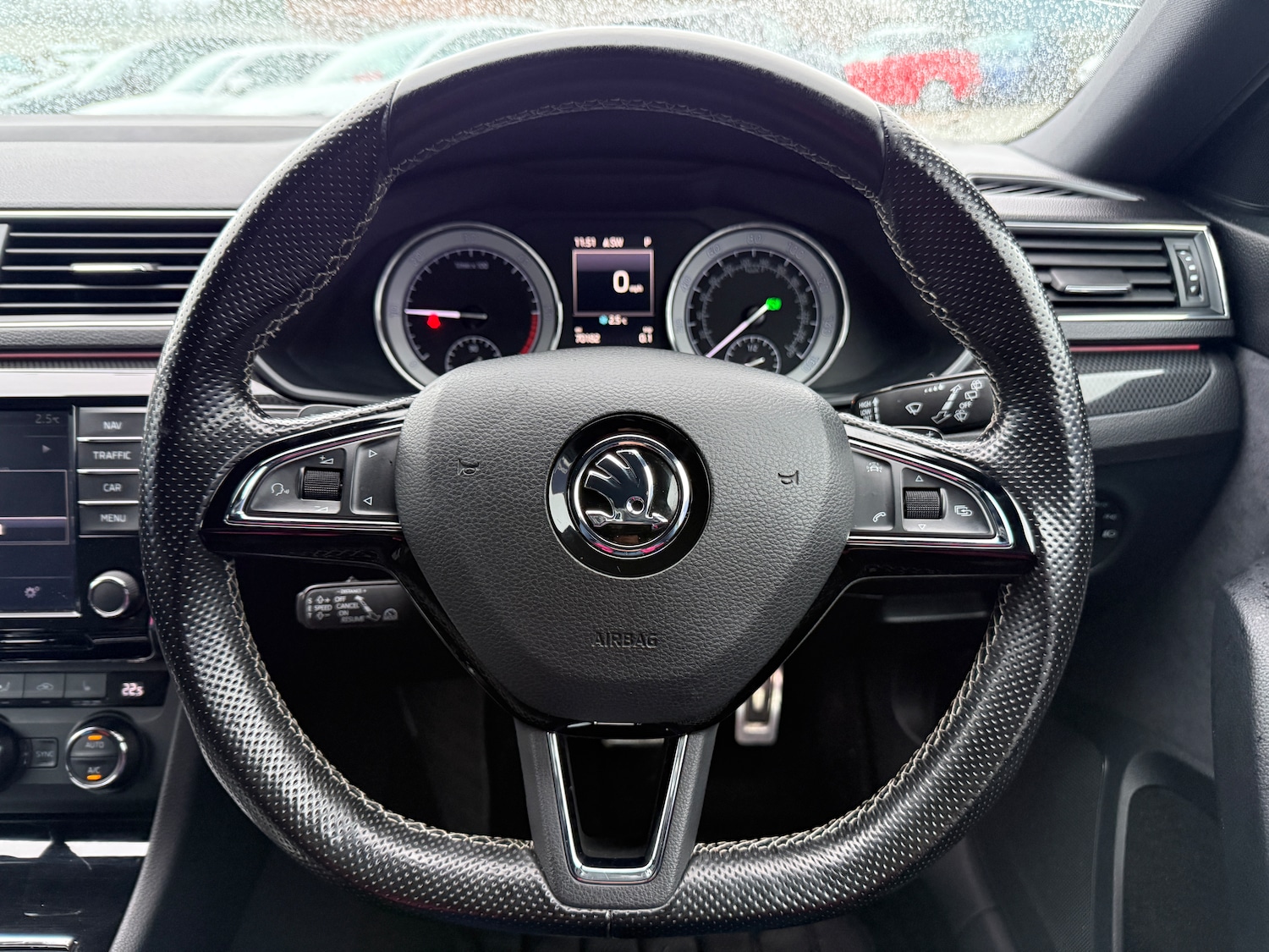 Used Skoda Superb 2017 for sale - 77364838: Photo 29