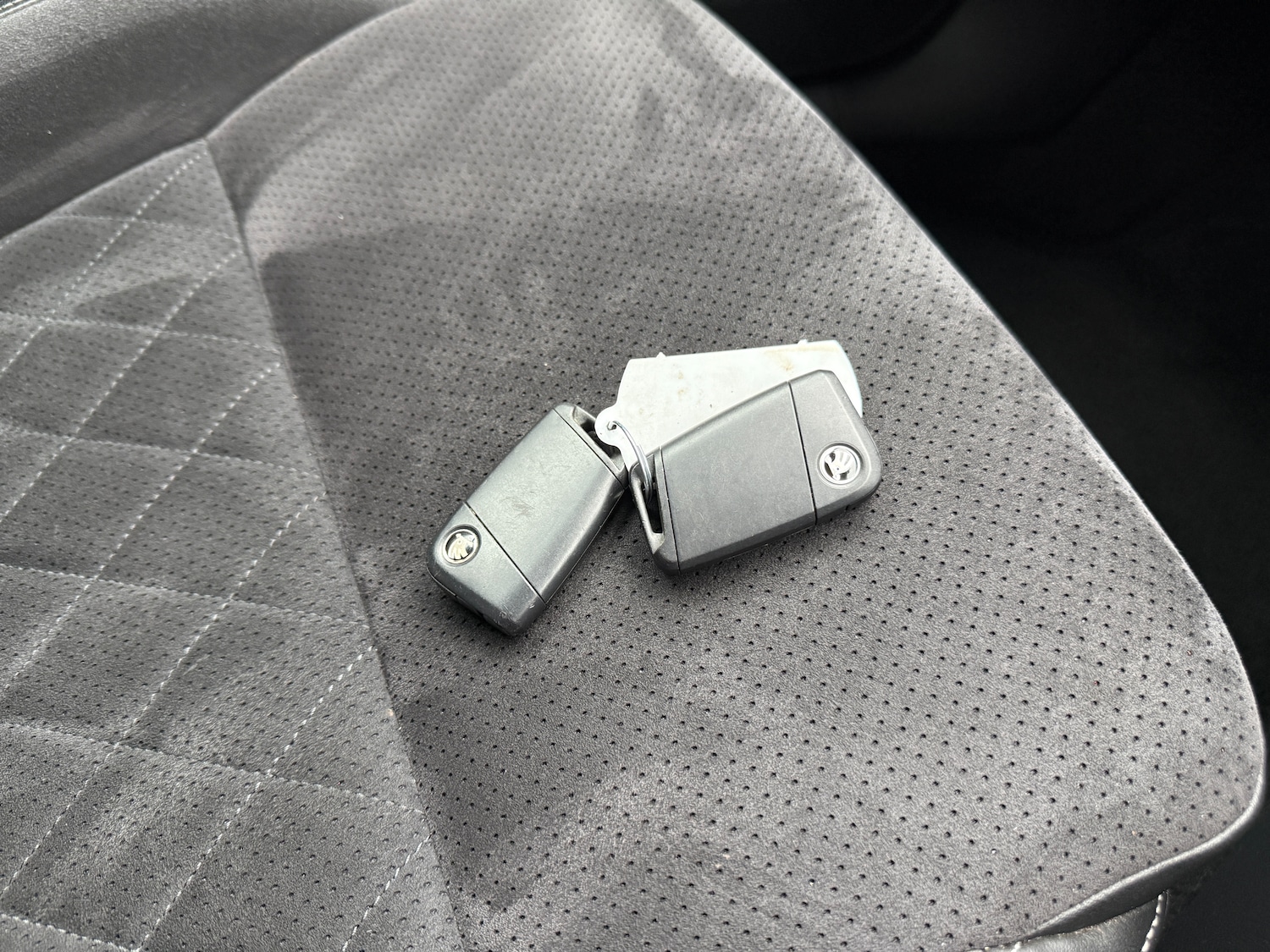 Used Skoda Superb 2017 for sale - 77364838: Photo 40