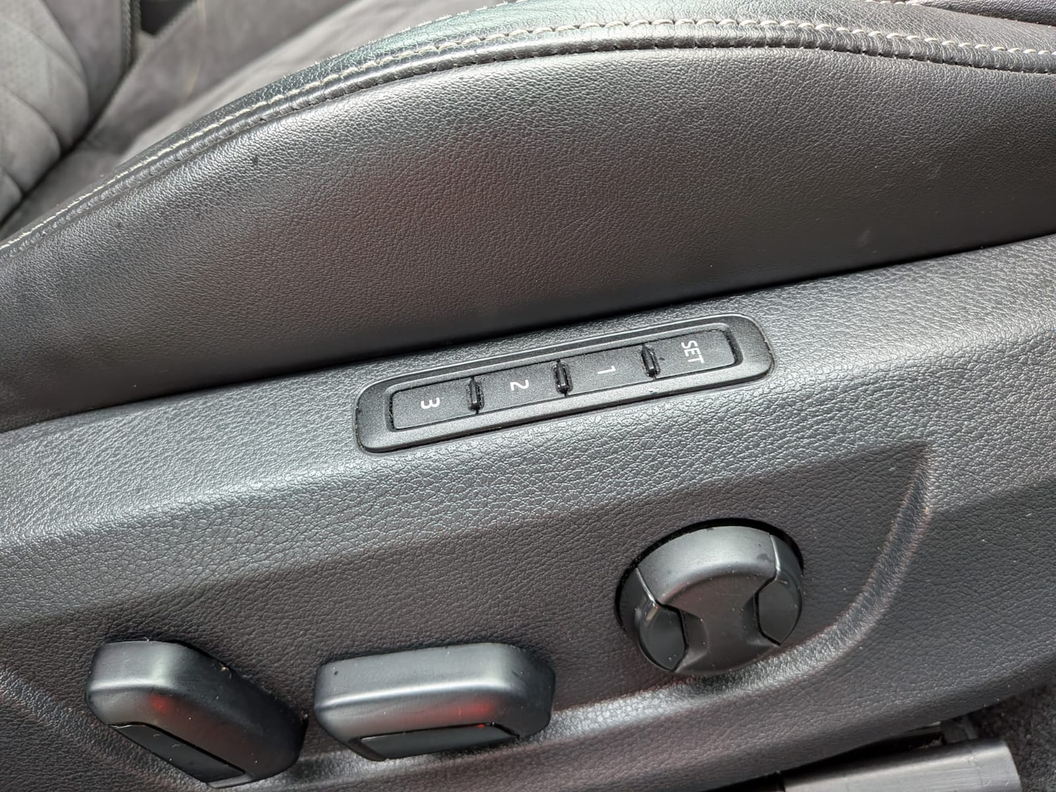 Used Skoda Superb 2017 for sale - 77364838: Photo 43