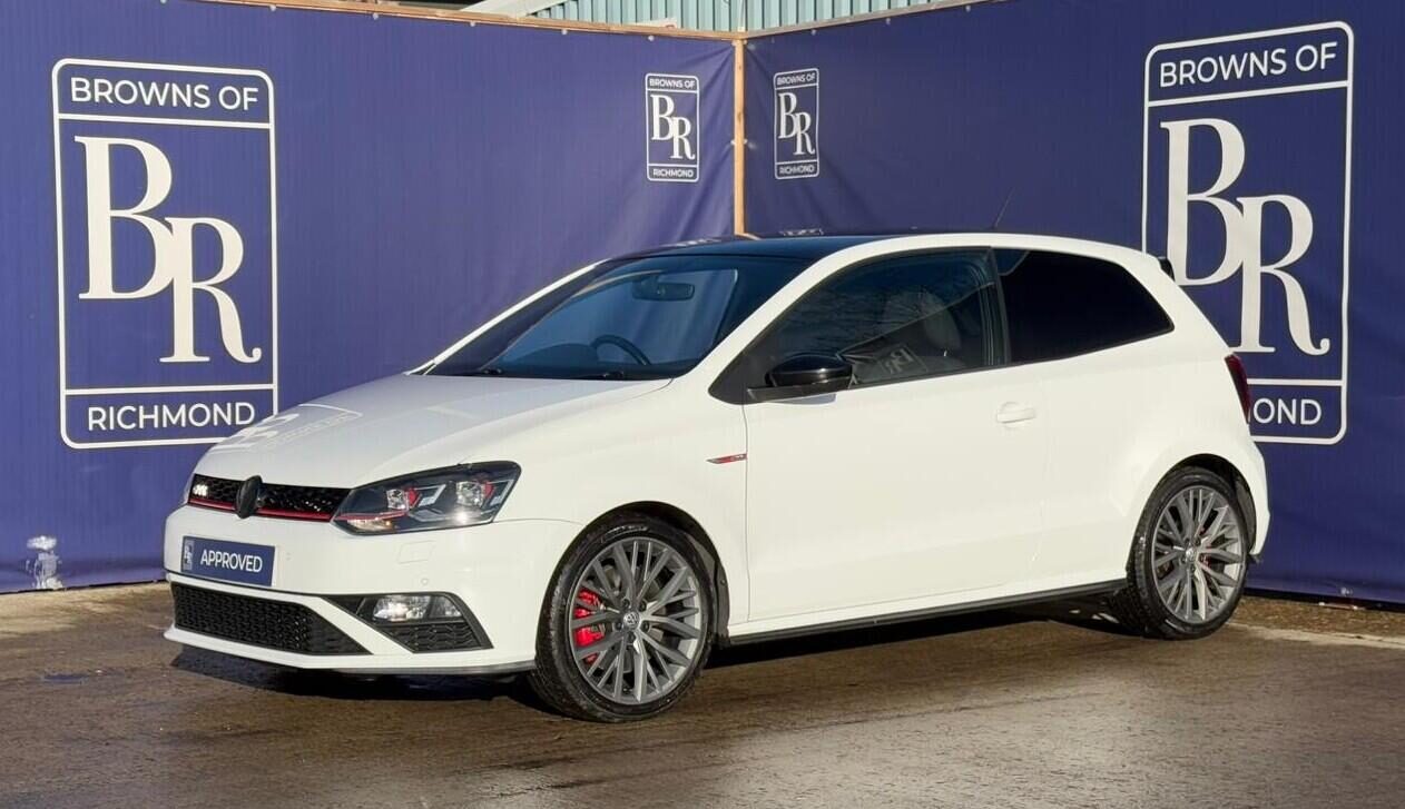 Used Volkswagen Polo 2015 for sale - 76739402: Photo 11