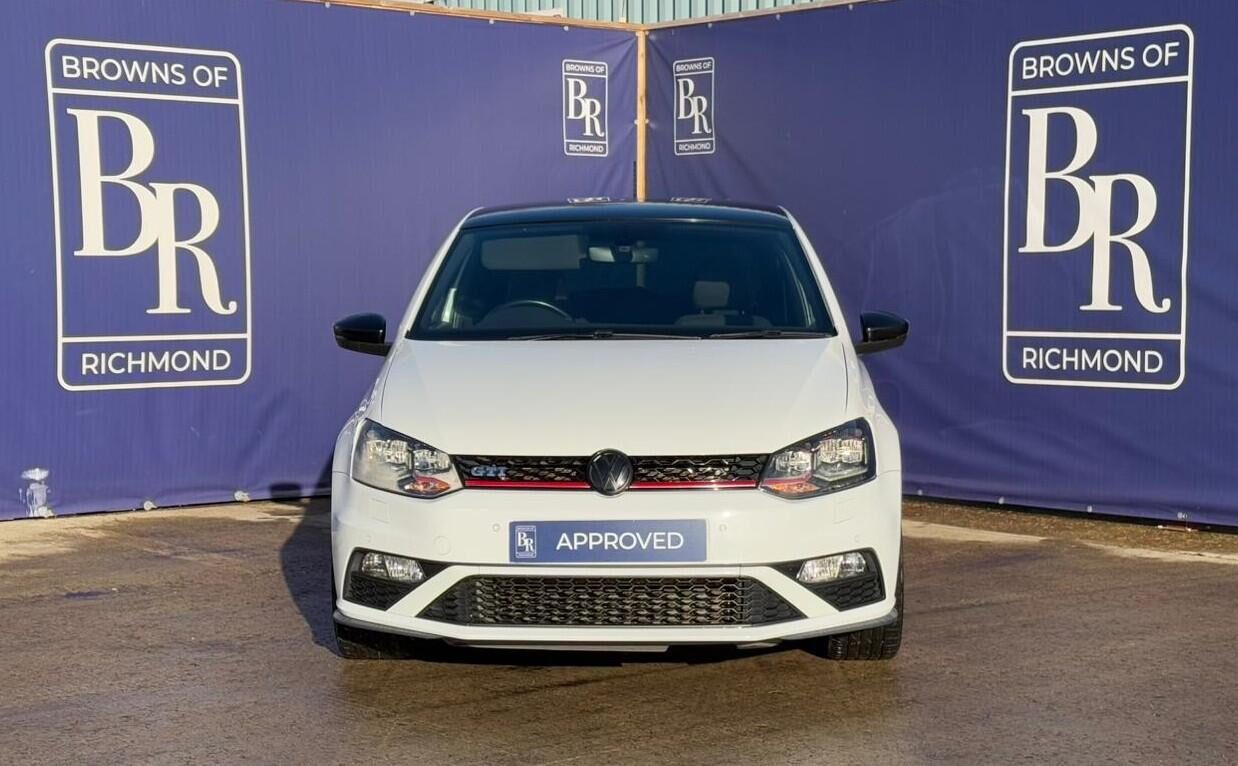 Used Volkswagen Polo 2015 for sale - 76739402: Photo 13