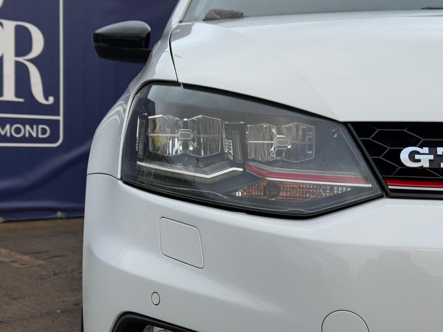 Used Volkswagen Polo 2015 for sale - 76739402: Photo 14