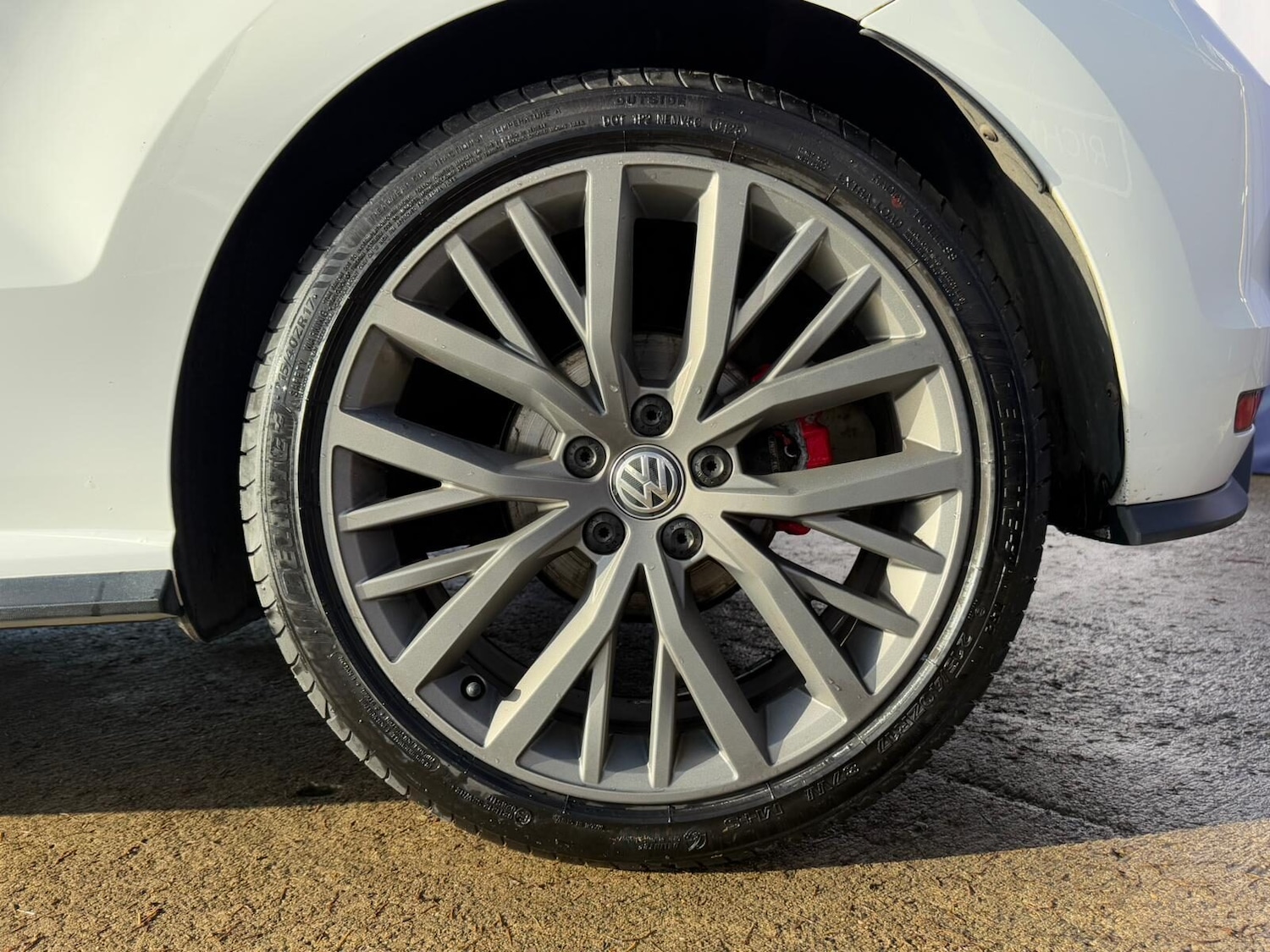 Used Volkswagen Polo 2015 for sale - 76739402: Photo 19