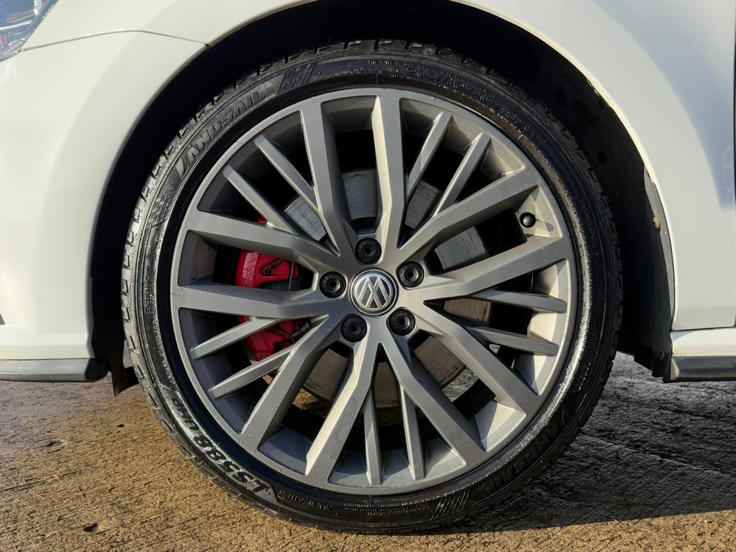 Used Volkswagen Polo 2015 for sale - 76739402: Photo 20