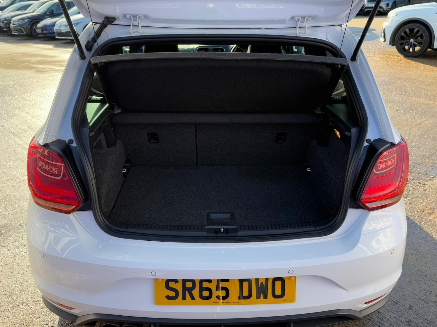 Used Volkswagen Polo 2015 for sale - 76739402: Photo 23