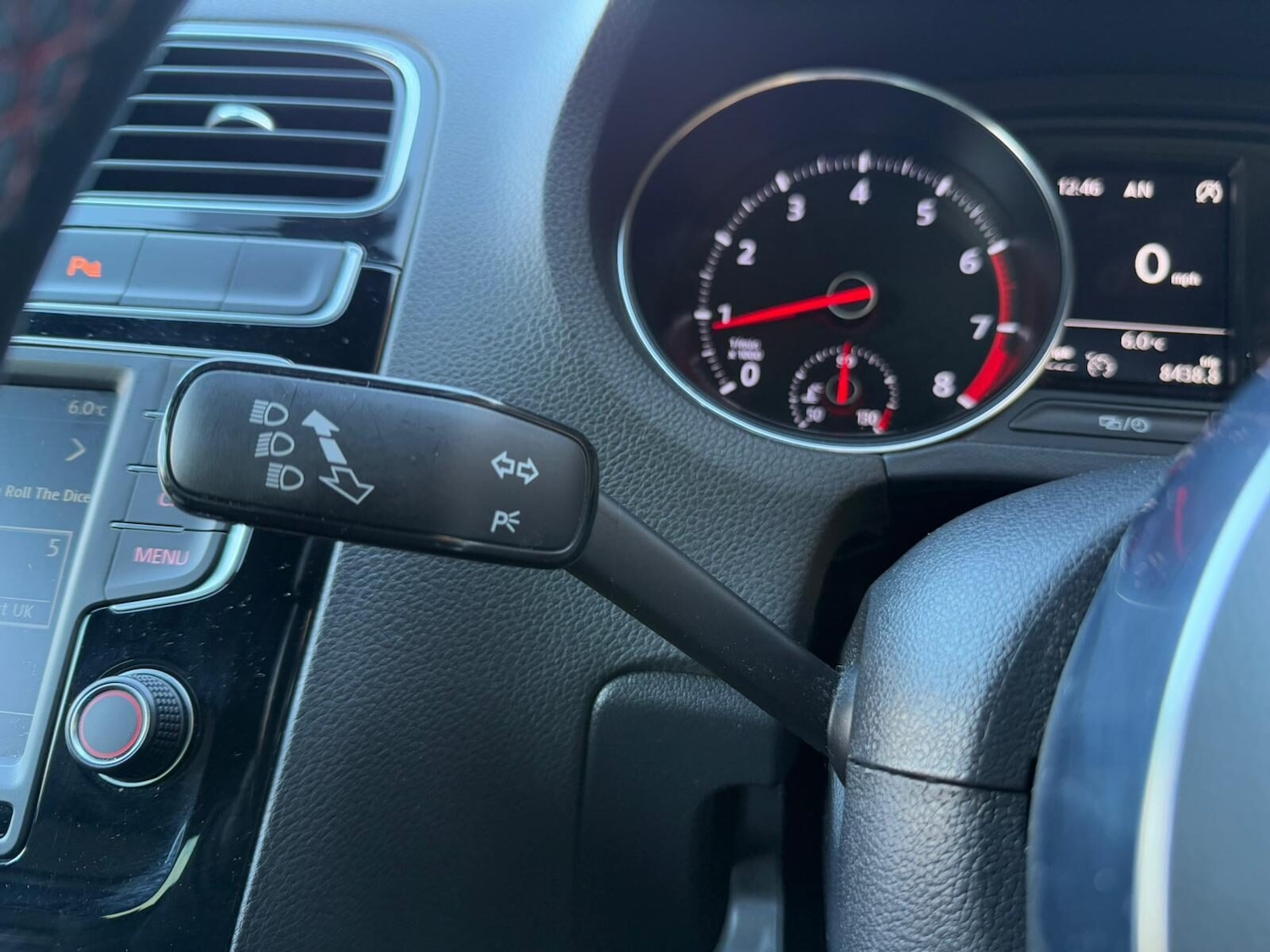 Used Volkswagen Polo 2015 for sale - 76739402: Photo 32