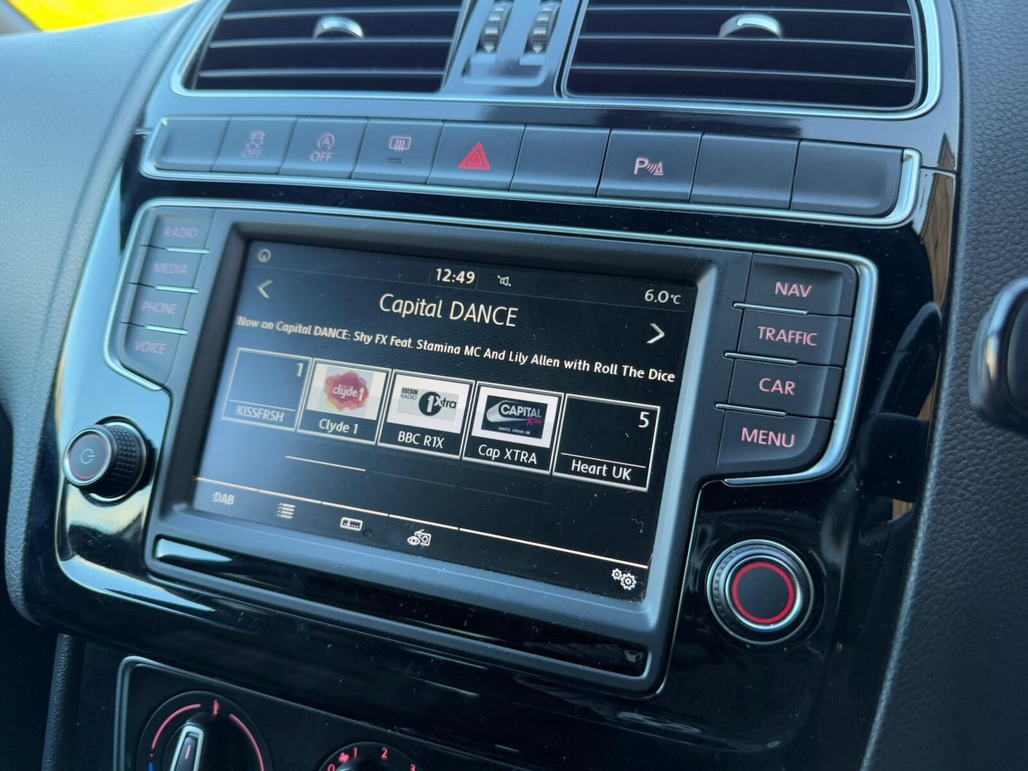 Used Volkswagen Polo 2015 for sale - 76739402: Photo 35