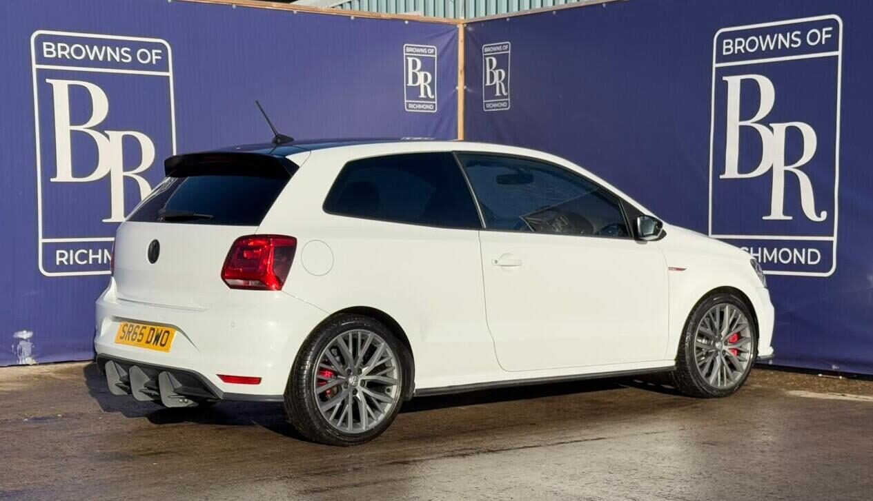 Used Volkswagen Polo 2015 for sale - 76739402: Photo 5