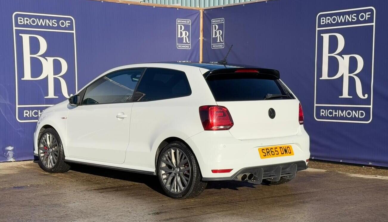 Used Volkswagen Polo 2015 for sale - 76739402: Photo 8