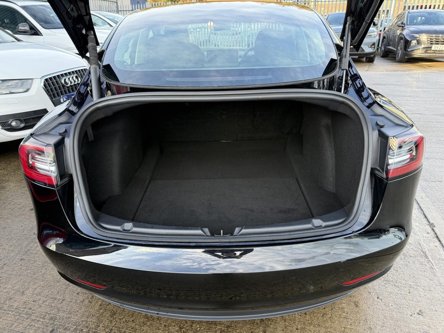 Used Tesla Model 3 2022 for sale - 76932229: Photo 25