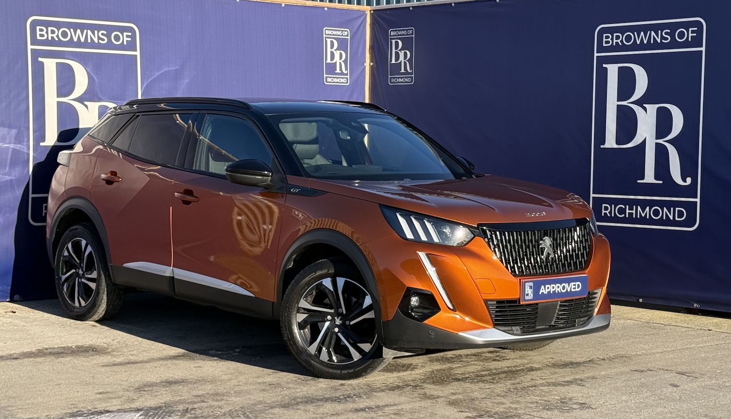 Used Peugeot 2008 for sale - 77208211: Photo 1