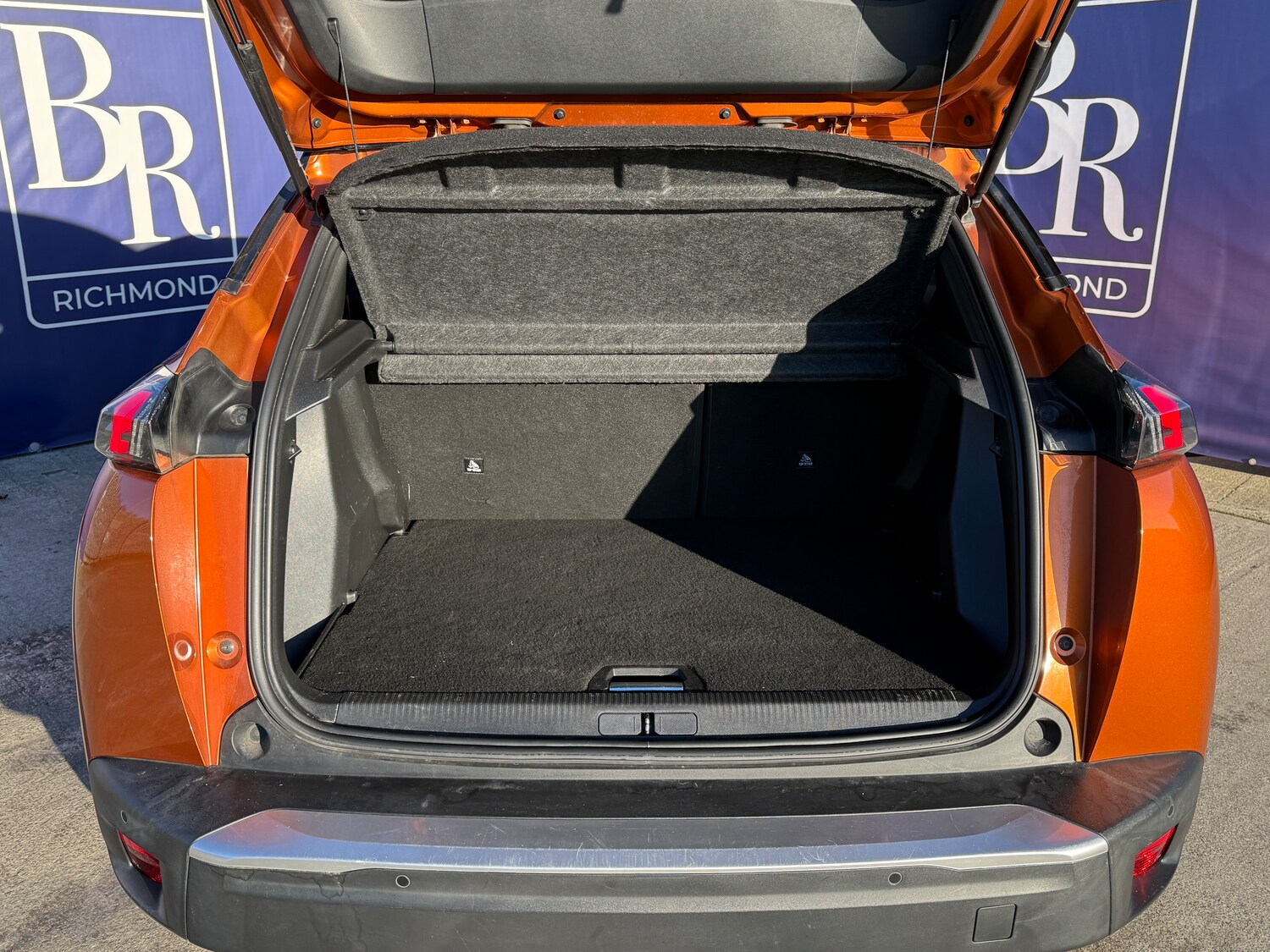 Used Peugeot 2008 for sale - 77208211: Photo 17