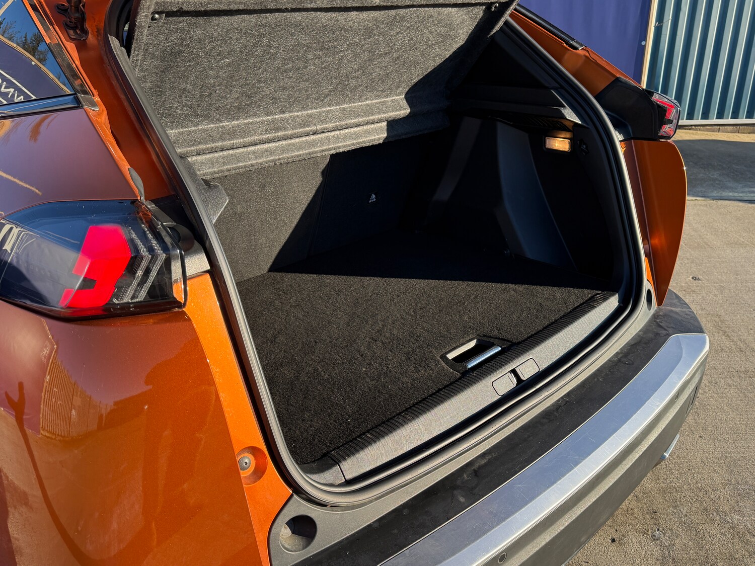 Used Peugeot 2008 for sale - 77208211: Photo 18