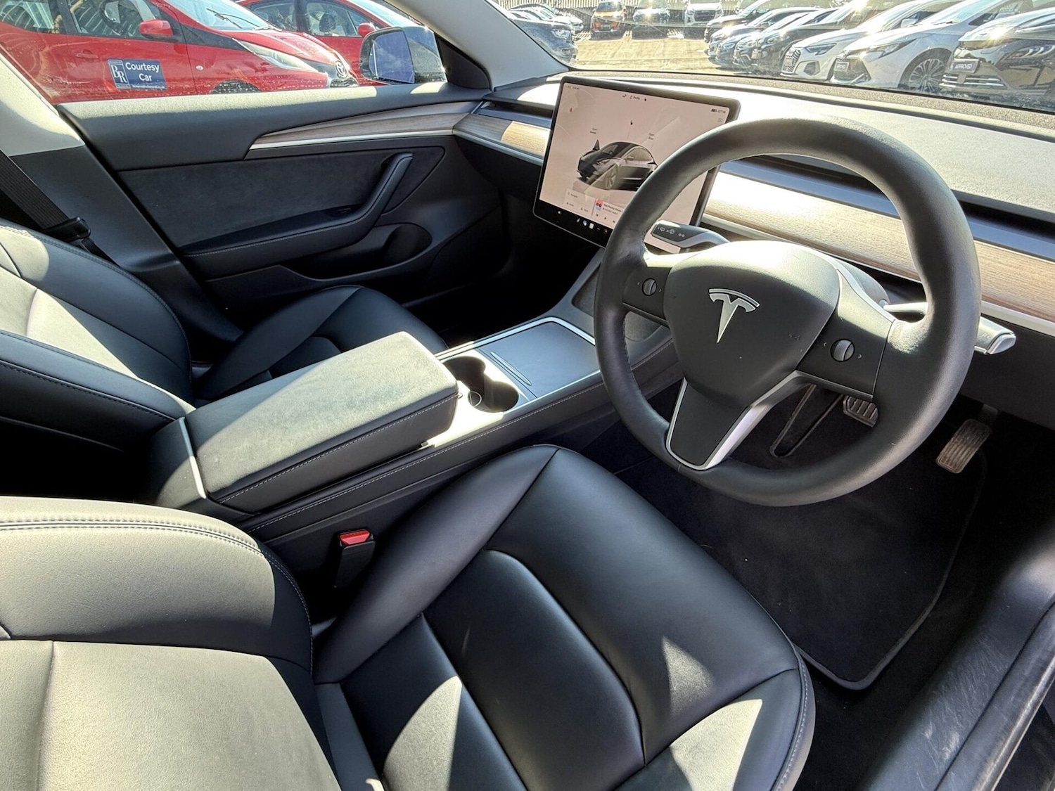 Used Tesla Model 3 2022 for sale - 77791945: Photo 2