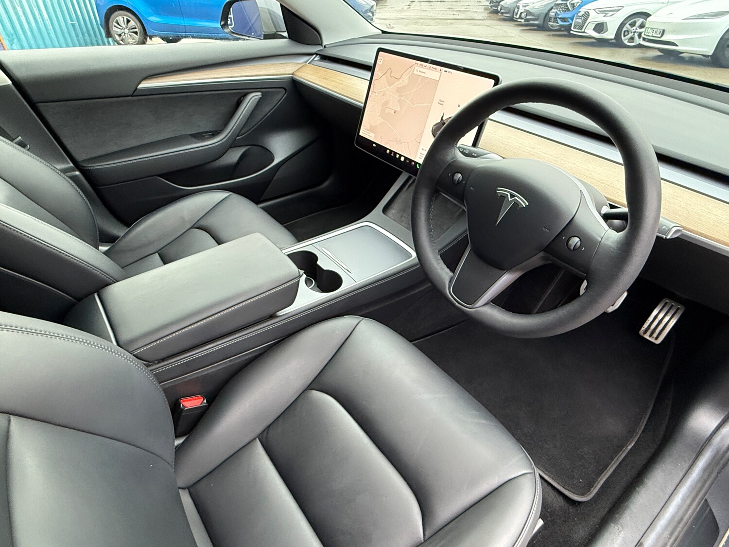 Used Tesla Model 3 2021 for sale - 77392158: Photo 2