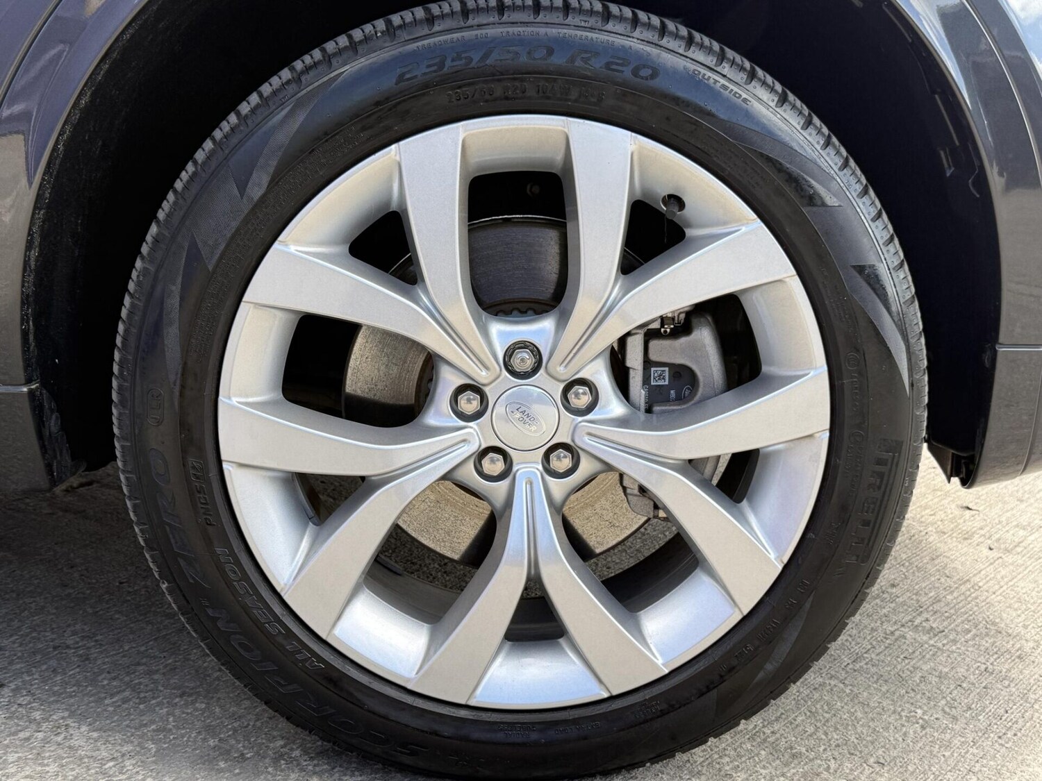 Used Land Rover Discovery Sport 2023 for sale - 78201577: Photo 13