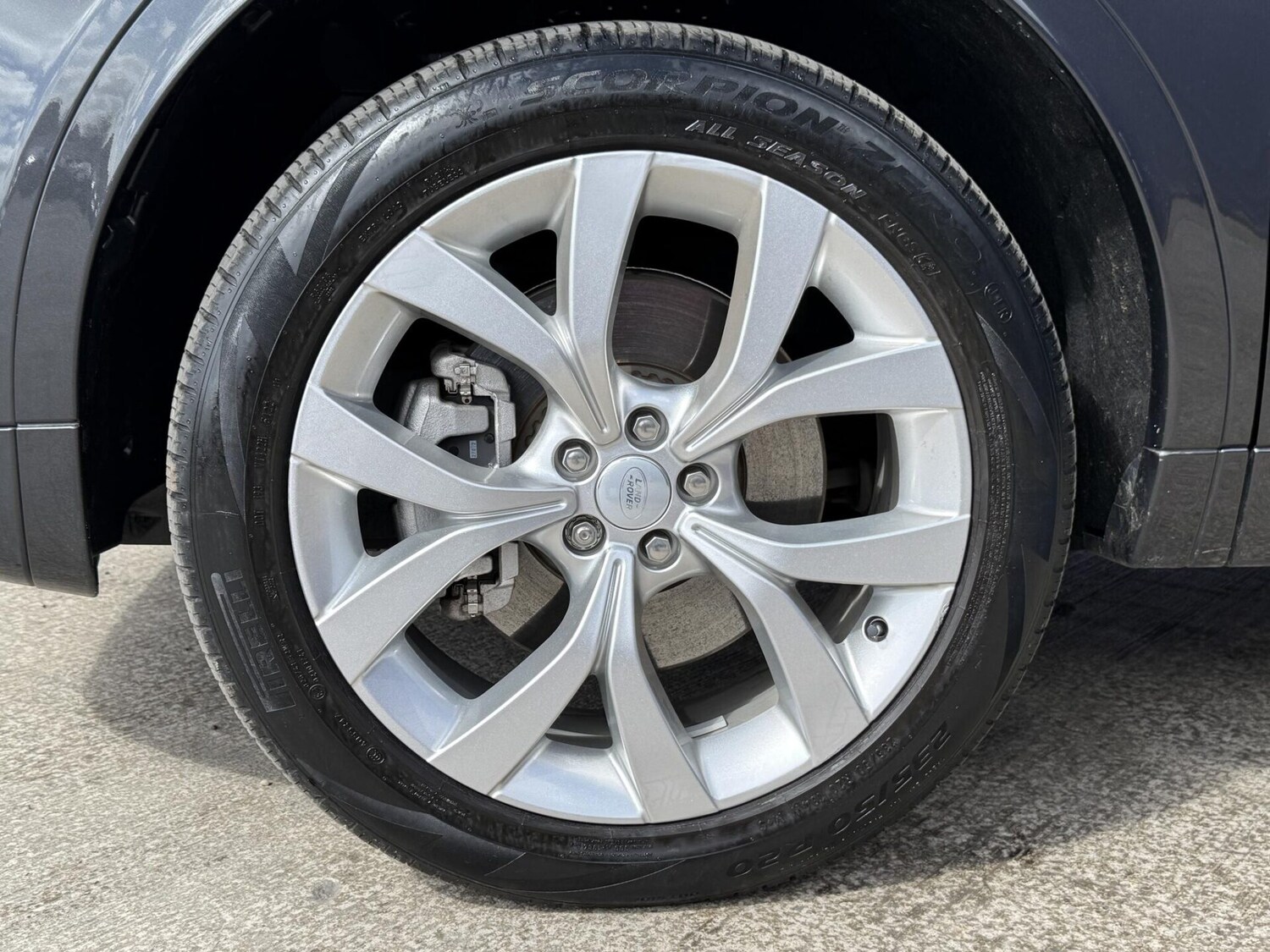 Used Land Rover Discovery Sport 2023 for sale - 78201577: Photo 17